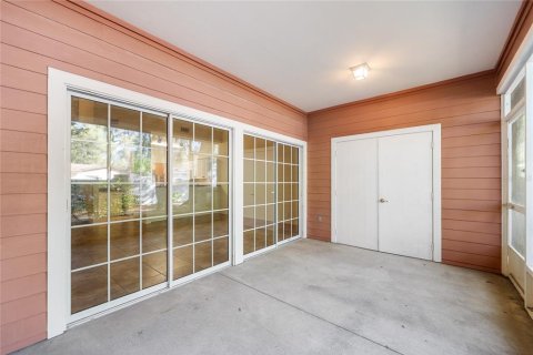 Condo in Gainesville, Florida, 2 bedrooms  № 2345142 - photo 23