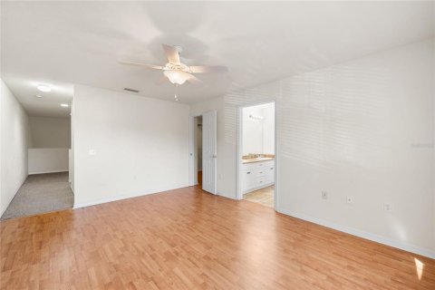 Condo in Gainesville, Florida, 2 bedrooms  № 2345142 - photo 10