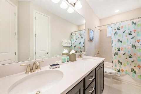 Купить виллу или дом в Киссимми, Флорида 14 комнат, 273.6м2, № 1526491 - фото 9