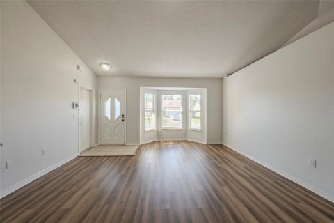 Villa ou maison à vendre à Kissimmee, Floride: 3 chambres, 123.75 m2 № 1616848 - photo 6