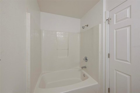 Villa ou maison à vendre à Kissimmee, Floride: 3 chambres, 123.75 m2 № 1616848 - photo 29