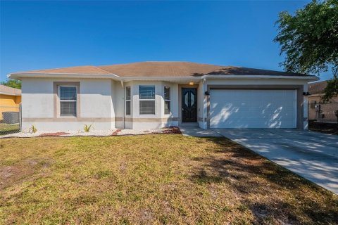 Villa ou maison à vendre à Kissimmee, Floride: 3 chambres, 123.75 m2 № 1616848 - photo 3