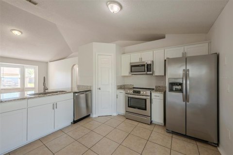 Villa ou maison à vendre à Kissimmee, Floride: 3 chambres, 123.75 m2 № 1616848 - photo 14