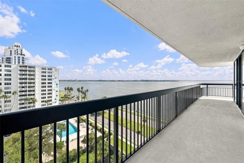 Condo in Tampa, Florida, 2 bedrooms  № 2423819