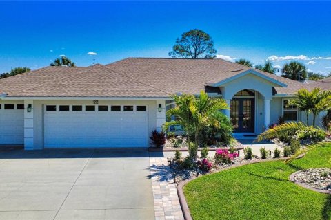 House in Rotonda, Florida 3 bedrooms, 172.71 sq.m. № 2092358