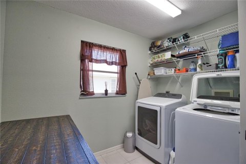 House in Rotonda, Florida 3 bedrooms, 172.71 sq.m. № 2092358 - photo 16
