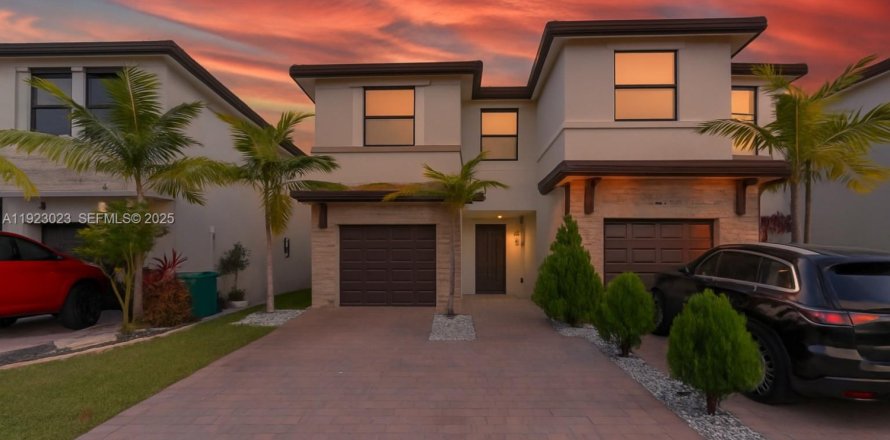 Villa ou maison à Homestead, Floride 3 chambres, 140.65 m2 № 1983110