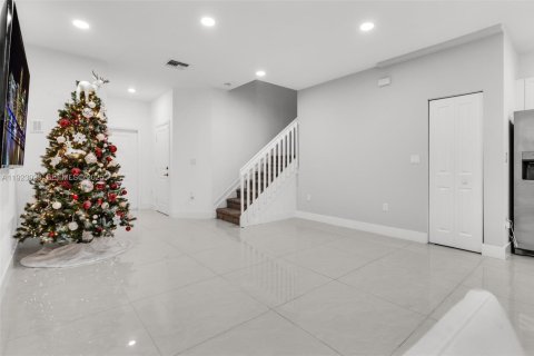 Villa ou maison à vendre à Homestead, Floride: 3 chambres, 140.65 m2 № 1983110 - photo 5