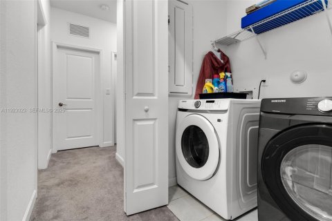 Villa ou maison à vendre à Homestead, Floride: 3 chambres, 140.65 m2 № 1983110 - photo 21