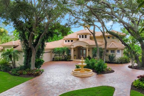House in Bradenton, Florida 4 bedrooms, 344.3 sq.m. № 2122167 - photo 7