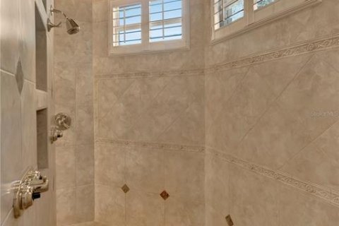House in Bradenton, Florida 4 bedrooms, 344.3 sq.m. № 2122167 - photo 27