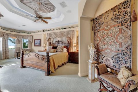 House in Bradenton, Florida 4 bedrooms, 344.3 sq.m. № 2122167 - photo 18