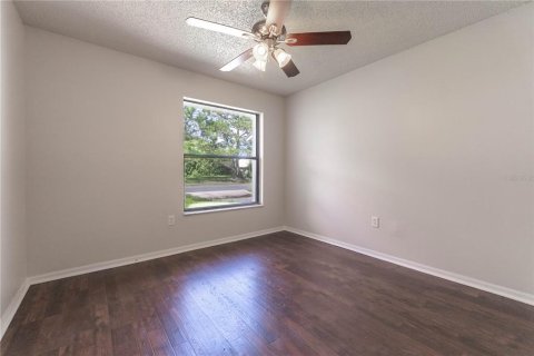 House in Kissimmee, Florida 3 bedrooms, 172.33 sq.m. № 1406459 - photo 23