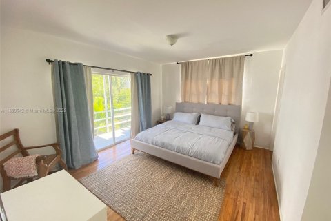 Condominio en alquiler en Bay Harbor Islands, Florida, 2 dormitorios, 134.71 m2 № 1888965 - foto 7