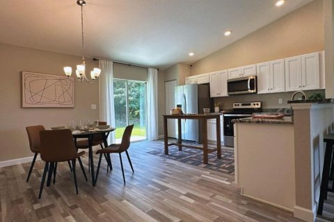 Villa ou maison à louer à Ocala, Floride: 3 chambres, 123 m2 № 2313150 - photo 7