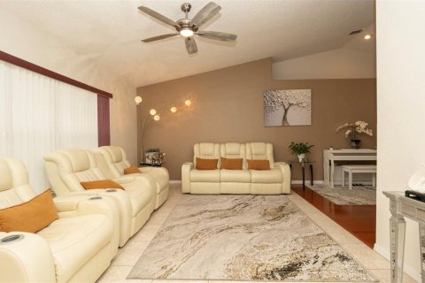 House in Spring Hill, Florida 3 bedrooms, 183.48 sq.m. № 1903869 - photo 7