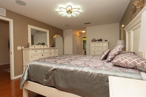 House in Spring Hill, Florida 3 bedrooms, 183.48 sq.m. № 1903869 - photo 19