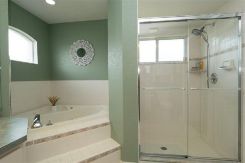 House in Spring Hill, Florida 3 bedrooms, 183.48 sq.m. № 1903869 - photo 23