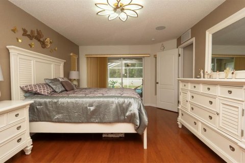 House in Spring Hill, Florida 3 bedrooms, 183.48 sq.m. № 1903869 - photo 20