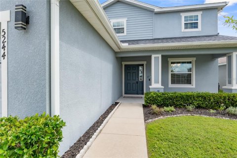 House in Lakeland, Florida 5 bedrooms, 297.29 sq.m. № 1899937 - photo 24