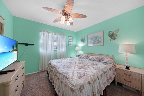 Condo in Punta Gorda, Florida, 3 bedrooms  № 1536772 - photo 25