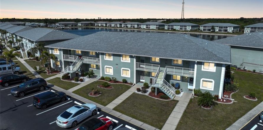 Condo in Punta Gorda, Florida, 3 bedrooms № 1536772