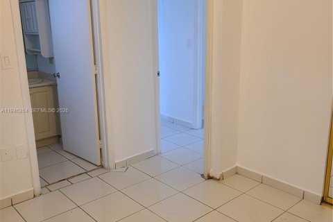 Снять в аренду кондоминиум в Хайалиа, Флорида 2 спальни, 75.44м2, № 2005461 - фото 10