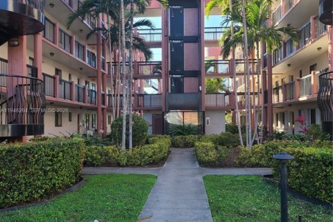 Кондоминиум с 2 спальнями в Хайалиа, Флорида № 2005461