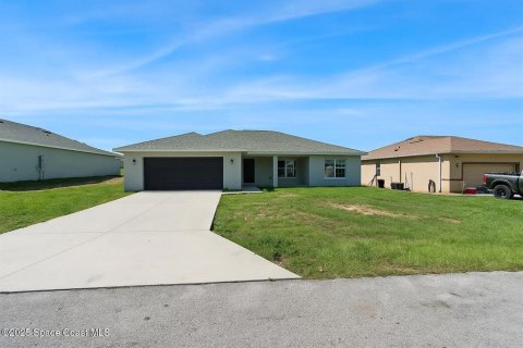 Casa en venta en Ocala, Florida, 4 dormitorios, 184.5 m2 № 1898563 - foto 1