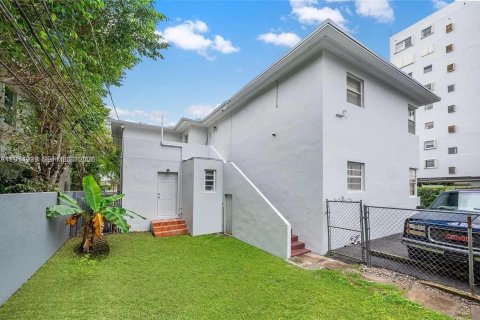 Apartment in Miami, Florida 3 bedrooms, 128.86 sq.m. № 2038422 - photo 24