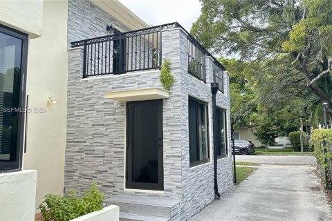 Apartment in Miami, Florida 3 bedrooms, 128.86 sq.m. № 2038422 - photo 26