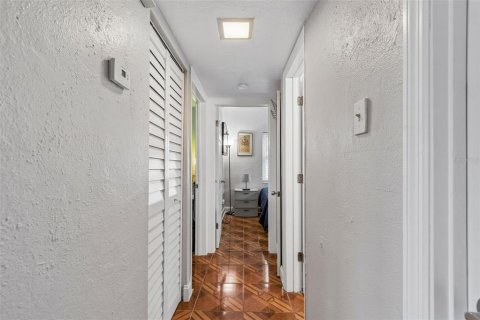 Villa ou maison à vendre à Saint Petersburg, Floride: 4 chambres, 120.4 m2 № 2099849 - photo 15