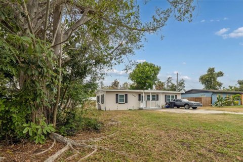 Villa ou maison à vendre à Saint Petersburg, Floride: 4 chambres, 120.4 m2 № 2099849 - photo 4