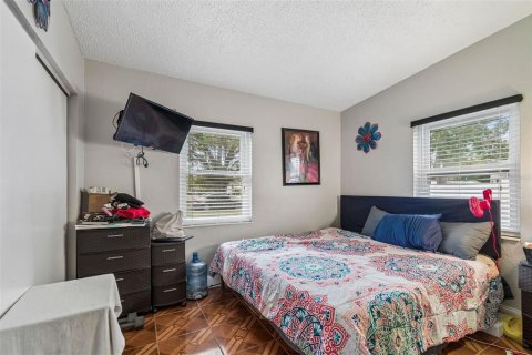 Villa ou maison à vendre à Saint Petersburg, Floride: 4 chambres, 120.4 m2 № 2099849 - photo 23