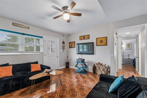 Villa ou maison à vendre à Saint Petersburg, Floride: 4 chambres, 120.4 m2 № 2099849 - photo 13