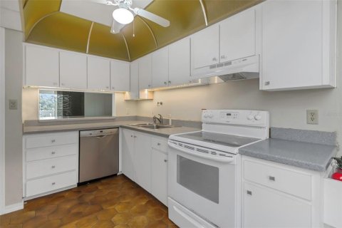 Condominio en venta en Saint Petersburg, Florida, 2 dormitorios, 125.42 m2 № 1824600 - foto 4