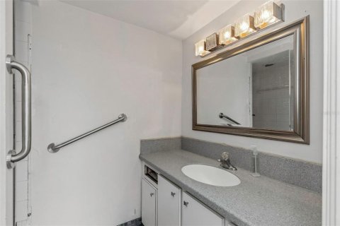 Condominio en venta en Saint Petersburg, Florida, 2 dormitorios, 125.42 m2 № 1824600 - foto 24