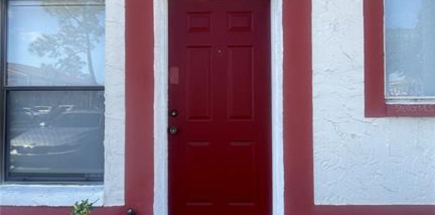 Condominio en Orlando, Florida, 2 dormitorios  № 2115217