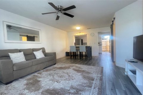 Condominio en alquiler en Orlando, Florida, 2 dormitorios, 95.88 m2 № 2115217 - foto 23