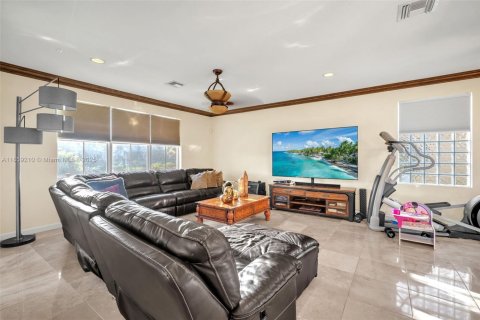 Casa en venta en Wellington, Florida, 5 dormitorios, 285.77 m2 № 1889391 - foto 17