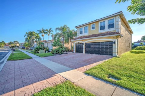 Casa en venta en Wellington, Florida, 5 dormitorios, 285.77 m2 № 1889391 - foto 9