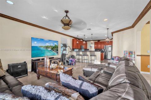 Casa en venta en Wellington, Florida, 5 dormitorios, 285.77 m2 № 1889391 - foto 18