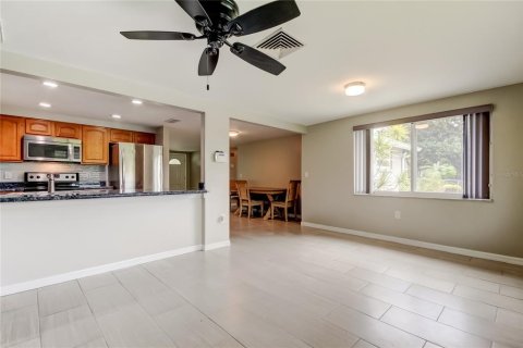 House in New Port Richey, Florida 2 bedrooms, 104.52 sq.m. № 1819170 - photo 16