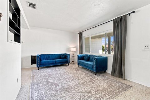 Villa ou maison à vendre à Saint Petersburg, Floride: 2 chambres, 124.86 m2 № 2291115 - photo 8