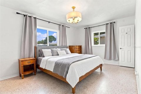 Villa ou maison à vendre à Saint Petersburg, Floride: 2 chambres, 124.86 m2 № 2291115 - photo 21