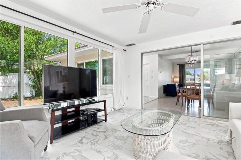 Villa ou maison à vendre à Saint Petersburg, Floride: 2 chambres, 124.86 m2 № 2291115 - photo 18