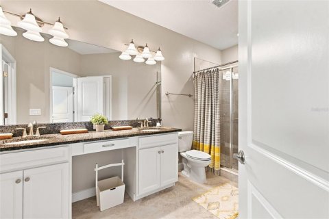 Townhouse in Lutz, Florida 3 bedrooms, 151.62 sq.m. № 2330173 - photo 22