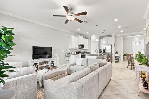 Townhouse in Lutz, Florida 3 bedrooms, 151.62 sq.m. № 2330173 - photo 13