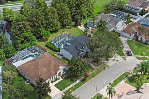 House in Orlando, Florida 4 bedrooms, 221.11 sq.m. № 1893832 - photo 29