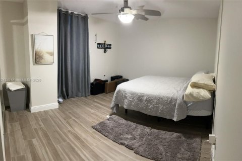 Condominio en venta en Miami, Florida, 1 dormitorio, 64.01 m2 № 1506423 - foto 3